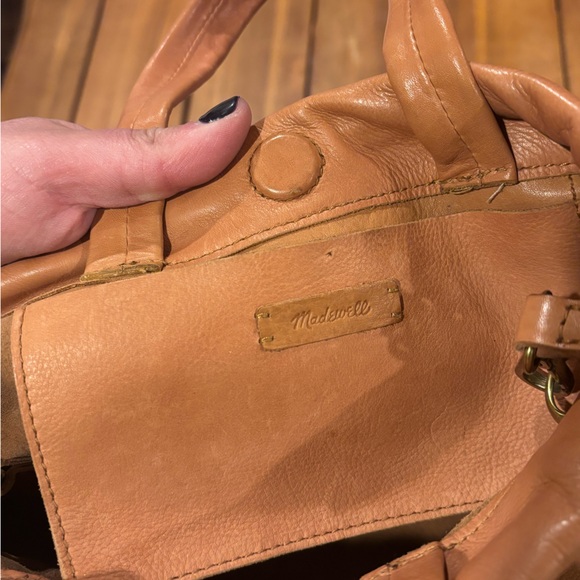 Small Madewell Soft Mini Cinch Bag Tan Leather - Picture 2 of 8